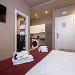 招待所 Ht Maximus 4*