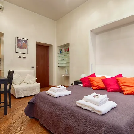 Ht Maximus ゲストハウス 4*