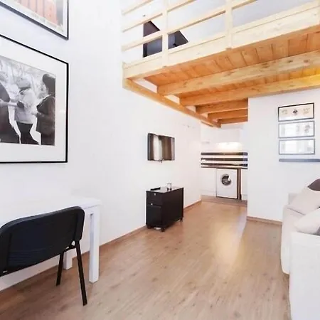 Ht Maximus ゲストハウス ローマ