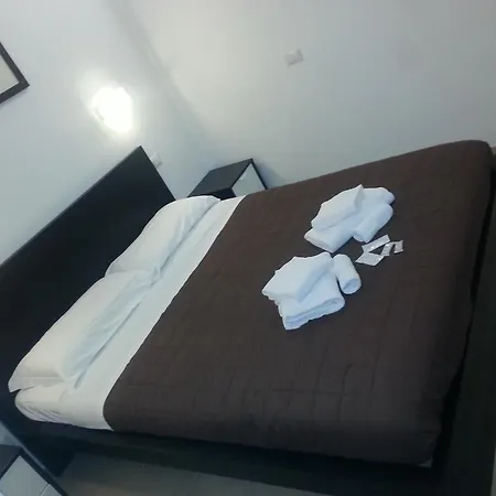 ゲストハウス Ht Maximus ローマ