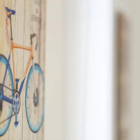 Ht Maximus ゲストハウス 4*