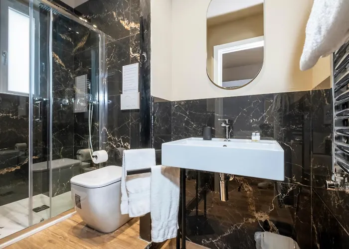 Ht Maximus 게스트하우스 4*