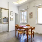 Ht Maximus Гостевой дом 4*